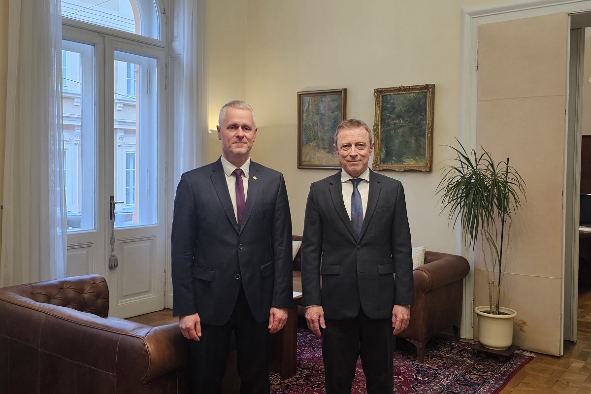 Predsednik Vrhovnega sodišča dr. Damjan Orož in predsednik Ustavnega sodišča dr. Rok Čeferin